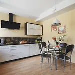 Apartman P&o Serviced Fabryczna Varsó