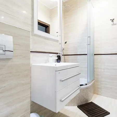 P&o Serviced Fabryczna Lägenhet Warszawa