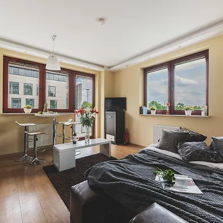 P&O Serviced Apartments Fabryczna * Warsaw