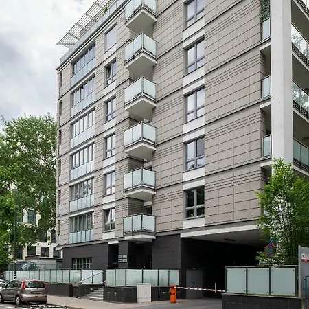 Apartment P&O Serviced Apartments Fabryczna *
