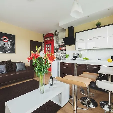 Apartmán P&o Serviced Fabryczna Varšava