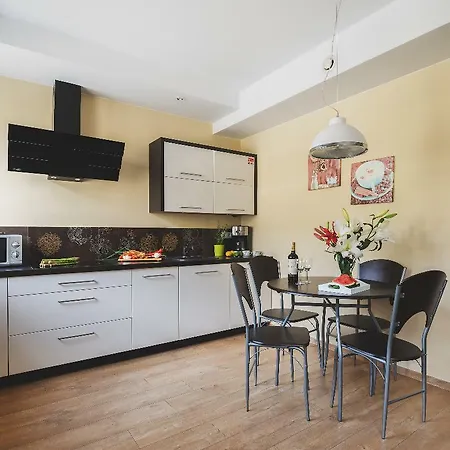 Apartment P&O Serviced Apartments Fabryczna Warsaw