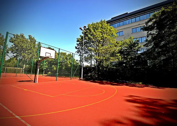 P&o Serviced Fabryczna