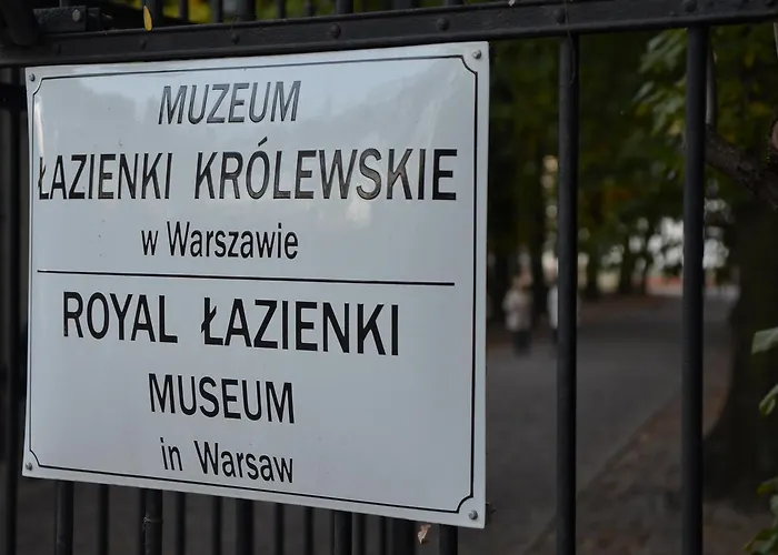 P&o Serviced Fabryczna Διαμέρισμα *