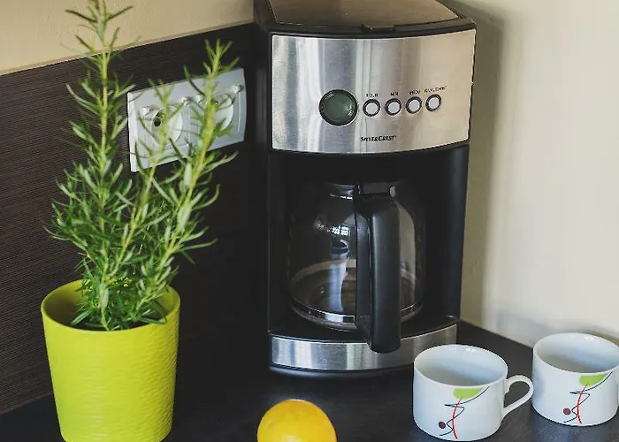 P&o Serviced Fabryczna